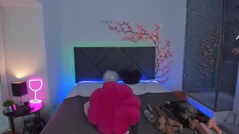 Snapshot of cassieevanss chatting on 11, 11, 2025 Cassie online show from 11, 11, 2025