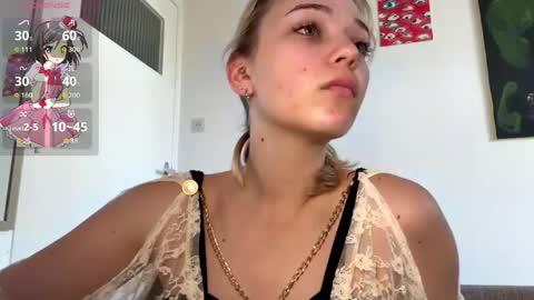 Snapshot of cassijent chatting on 30, 5, 2026 Olivia online show from 30, 5, 2026