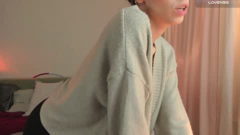  cassandra  online show from 10, 1, 2025