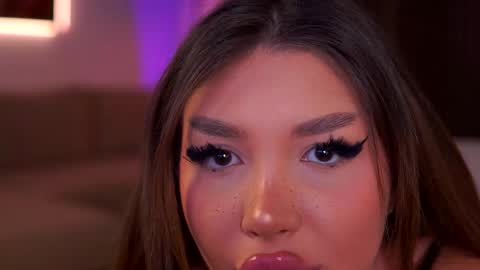 Snapshot of cassyelips chatting on 14, 10, 2025 Cassye online show from 14, 10, 2025