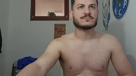 Snapshot of casual_mike chatting on 2, 4, 2026 Mike Moreira online show from 2, 4, 2026