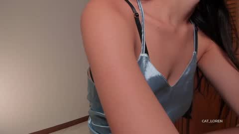 Snapshot of cat_loren chatting on 24, 1, 2025 Loren online show from 24, 1, 2025