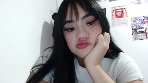 Snapshot of cat_mila_ chatting on 14, 10, 2025 Mila online show from 14, 10, 2025