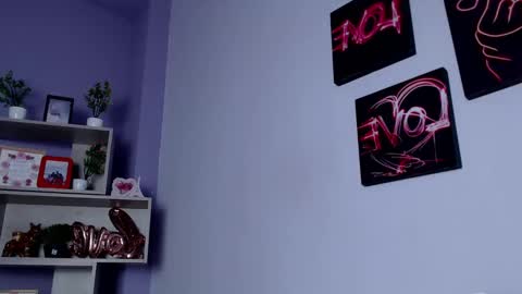 Snapshot of cataleya_brunethe chatting on 18, 2, 2025 cataleya_brunethe online show from 18, 2, 2025