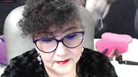 Snapshot of cataleya_mom_ chatting on 2, 3, 2025 cataleya  online show from 2, 3, 2025