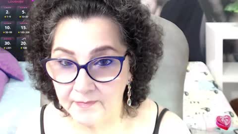 Snapshot of cataleya_mom_ chatting on 6, 3, 2025 cataleya  online show from 6, 3, 2025