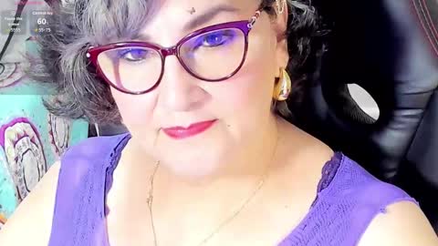 Snapshot of cataleya_mom_ chatting on 13, 9, 2025 cataleya  online show from 13, 9, 2025