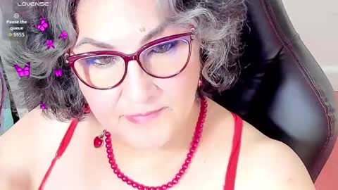 Snapshot of cataleya_mom_ chatting on 18, 10, 2025 cataleya  online show from 18, 10, 2025