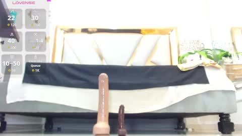 Snapshot of catalillina_love1 chatting on 12, 2, 2025 Cata online show from 12, 2, 2025