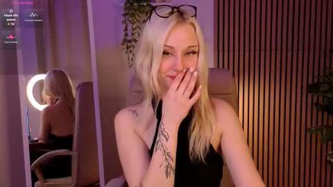 Anna  online show from 4, 3, 2026