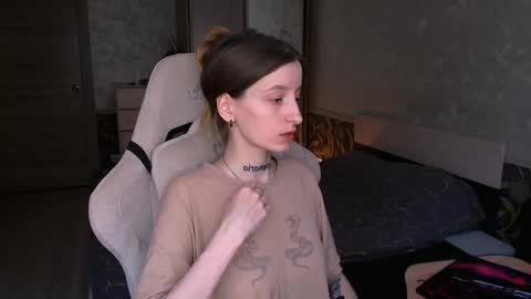 Snapshot of cath_dysphoria_ chatting on 11, 5, 2026 CATH online show from 11, 5, 2026