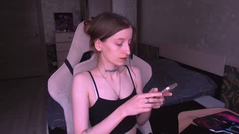 Snapshot of cath_dysphoria_ chatting on 15, 7, 2026 CATH online show from 15, 7, 2026