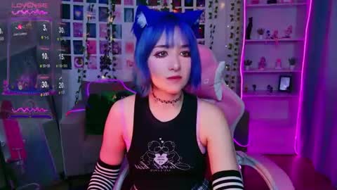 KettieHi My name is Katie I love drawing and I can play the guitar. And  love dancing online show from 14, 6, 2026