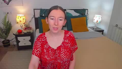 Catrin online show from 8, 12, 2024