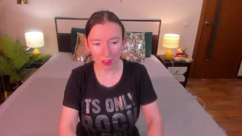 Catrin online show from 4, 7, 2026