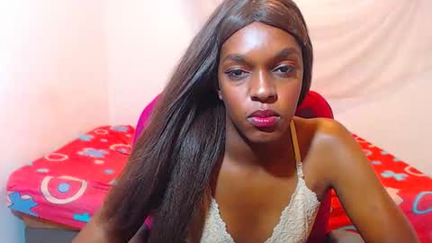 cathi_nahomi online show from 11, 11, 2025