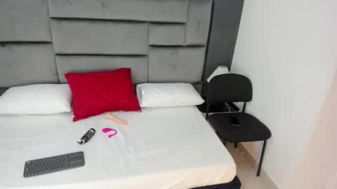 Catleya online show from 15, 12, 2025