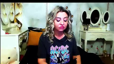 lauren online show from 2, 2, 2026