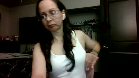 Snapshot of cautious2 chatting on 5, 8, 2026 cautious online show from 5, 8, 2026