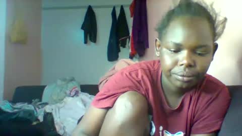 Snapshot of cavy_sweet chatting on 1, 4, 2026 Mecy online show from 1, 4, 2026