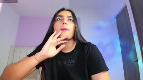 Cay online show from 12, 9, 2025