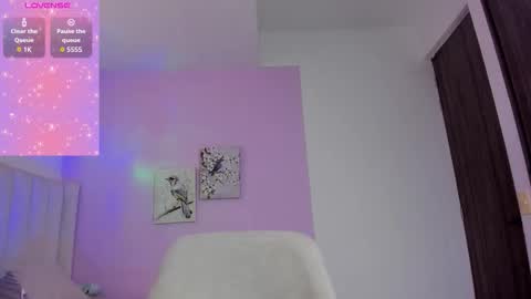 Cay online show from 6, 11, 2025