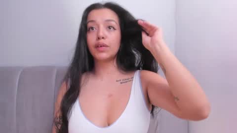 caylincollins online show from 16, 4, 2026