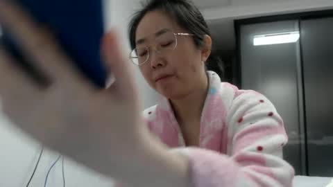 Snapshot of cbz112233 chatting on 25, 1, 2025 ANNYANNY online show from 25, 1, 2025