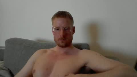 Snapshot of ccloser87 chatting on 1, 2, 2026 ccloser87 online show from 1, 2, 2026