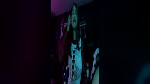 Sissy boy online show from 24, 6, 2026