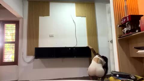 CEDRELARYAN online show from 10, 11, 2025