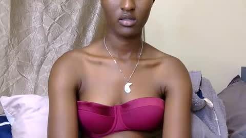 cee_queen online show from 3, 6, 2026
