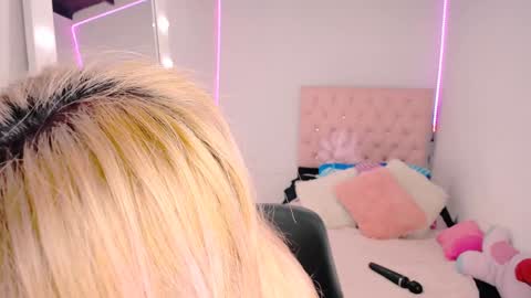 Snapshot of celeste__sweetx chatting on 3, 2, 2025 Celeste Sweet online show from 3, 2, 2025