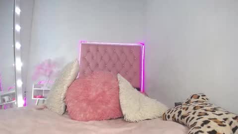 Snapshot of celeste__sweetx chatting on 18, 10, 2025 Celeste Sweet online show from 18, 10, 2025