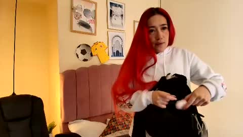 Snapshot of celestee15_ chatting on 20, 6, 2026 Celeste online show from 20, 6, 2026