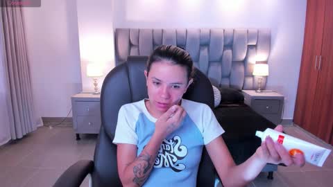 Snapshot of celestee_rain chatting on 24, 9, 2025 celestee_rain online show from 24, 9, 2025