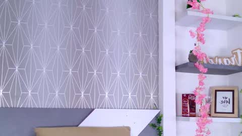 Snapshot of celine_lee chatting on 18, 10, 2025 Celine online show from 18, 10, 2025