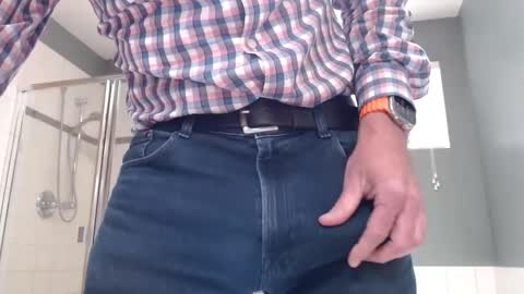 Snapshot of centerfield24 chatting on 25, 2, 2025 Centerfield online show from 25, 2, 2025