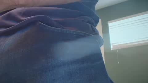 Snapshot of centerfield24 chatting on 25, 9, 2025 Centerfield online show from 25, 9, 2025