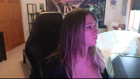 Snapshot of cessprinn chatting on 4, 2, 2026 Marie online show from 4, 2, 2026