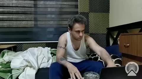 cezar online show from 1, 2, 2025