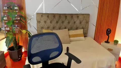 CHAARLOTTEE online show from 16, 2, 2026