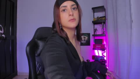 Snapshot of chaeyoong chatting on 5, 1, 2025 chaeyoong online show from 5, 1, 2025