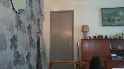 Champers online show from 10, 1, 2025