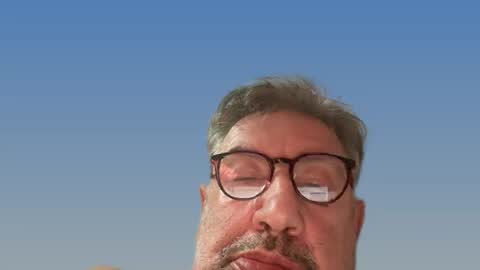 Snapshot of champsex305610 chatting on 8, 10, 2025 champsex305610 online show from 8, 10, 2025