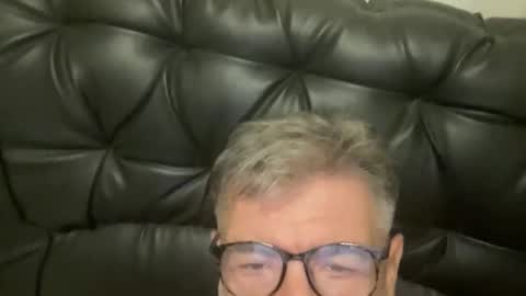 Snapshot of champsex305610 chatting on 1, 3, 2026 champsex305610 online show from 1, 3, 2026