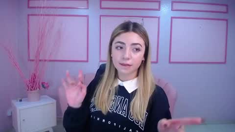 channel_blonde_a online show from 13, 12, 2024