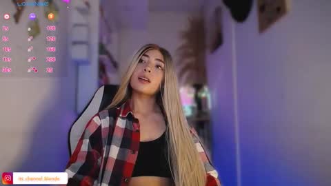 channel_blonde_a online show from 18, 12, 2025