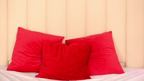 Channelangeless online show from 8, 2, 2025