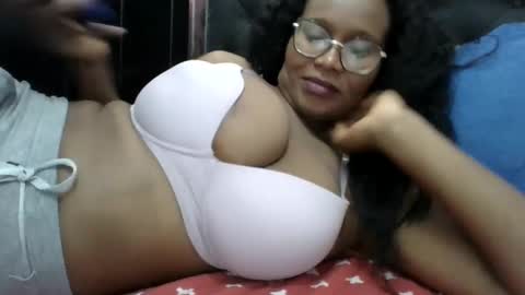 Snapshot of chantal99 chatting on 26, 3, 2026 chantal99 online show from 26, 3, 2026